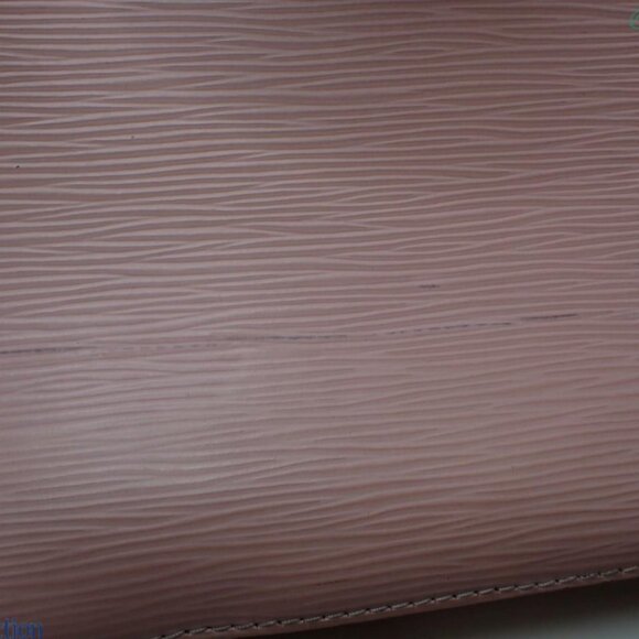 louis vuitton NeoNoe Rose Ballerine with Shoulder Strap - Picture 8 of 11